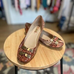 Nine & Co. Brown Animal Print Flats with Buckle